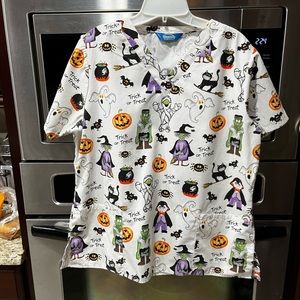 Ladies Halloween scrub top